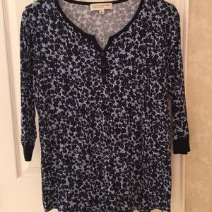 Three quarter sleeve floral shirt